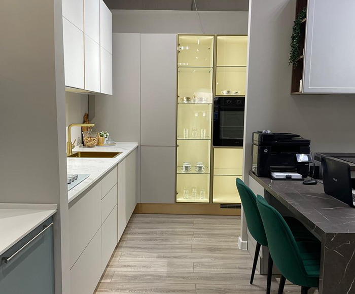 м. Теплый Стан